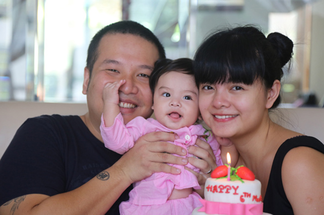 Những hình ảnh hạnh phúc của gia đình Phạm Quỳnh Anh. 
