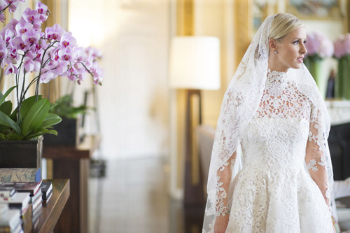 7 bộ váy cưới đẹp như quot;ngôn tìnhquot; của Sao năm 2015 - 14