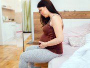 Cuối thai kỳ bị đau xương   vùng kín   có phải sắp sinh?