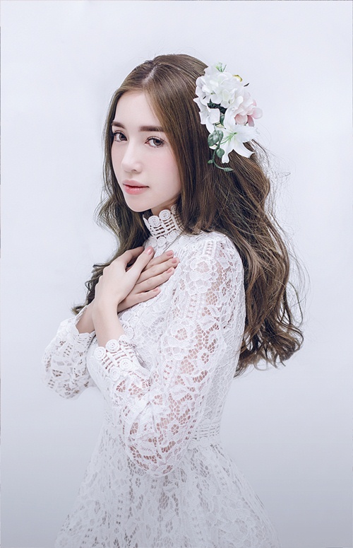Elly Trần được gia đình chồng ủng hộ quay lại showbiz