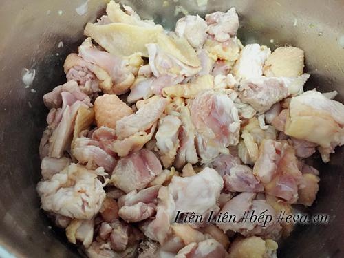 Thịt gà nấu đông cho bữa cơm ngày tết thêm ngon