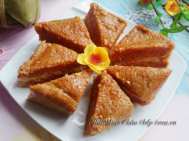 Cách gói bánh chưng gấc không cần khuôn vừa ngon vừa đẹp