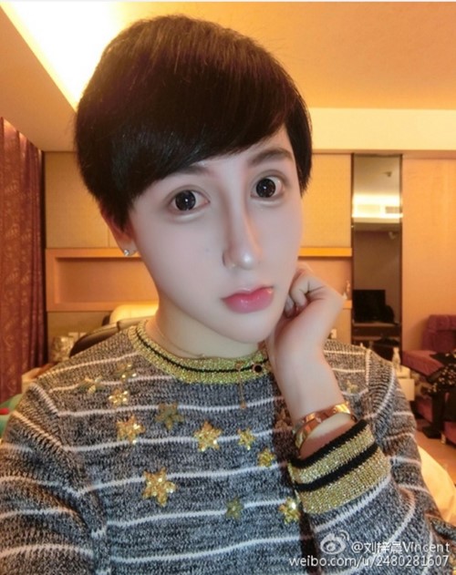 anh-chang-mat-ran-lan-dau-khoe-ho-hang-anh-chang-mat-ran-lan-dau-khoe-ho-hang-11-1485264053-width500height631.jpg