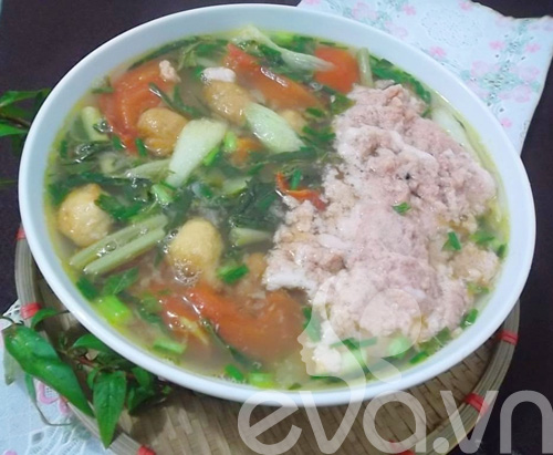Giản dị canh riêu cua đá