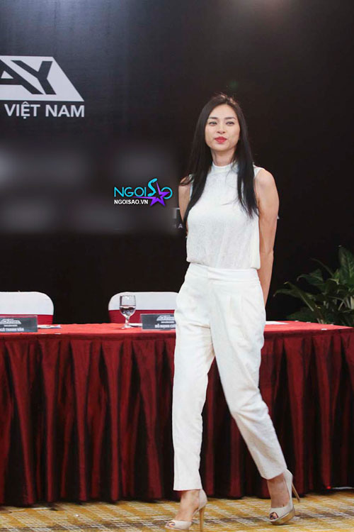 dien do cong so thanh lich nhu ngo thanh van - 4