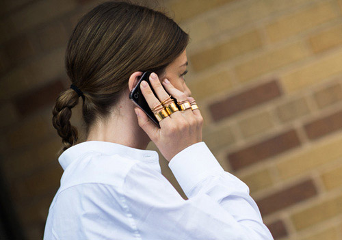 noi bat va ca tinh voi phong cach deo nhan bo - 8