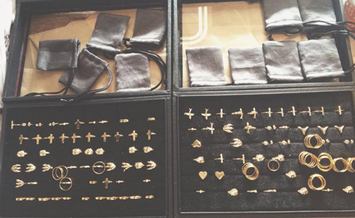 noi bat va ca tinh voi phong cach deo nhan bo - 5