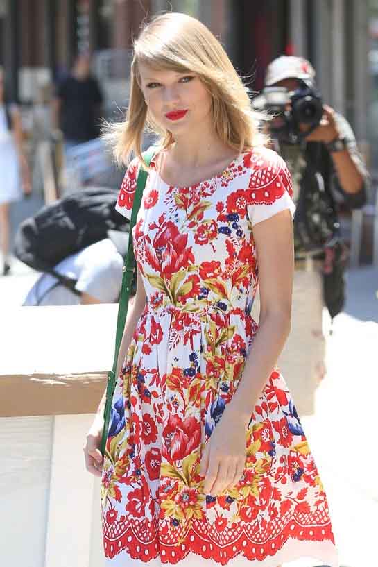 mua he dien vay hoa vintage dep nhu taylor swift - 5