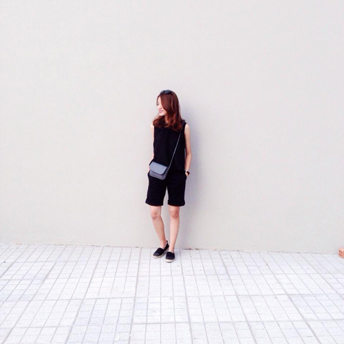 sac mau den - trang ngap tran street style viet - 1