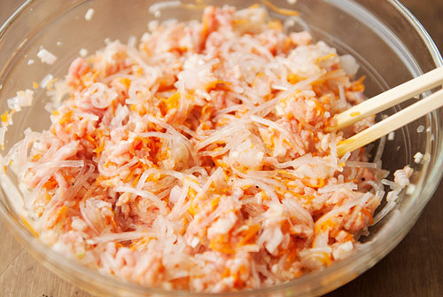 Cach lam nem tom ran : Bật mí cách làm nem tôm rán giòn ngon