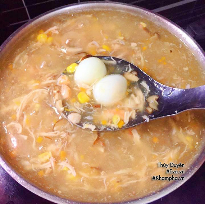 Cuối tuần mẹ chiêu đãi món súp hải sản trứng cút ngon mê ly - 9