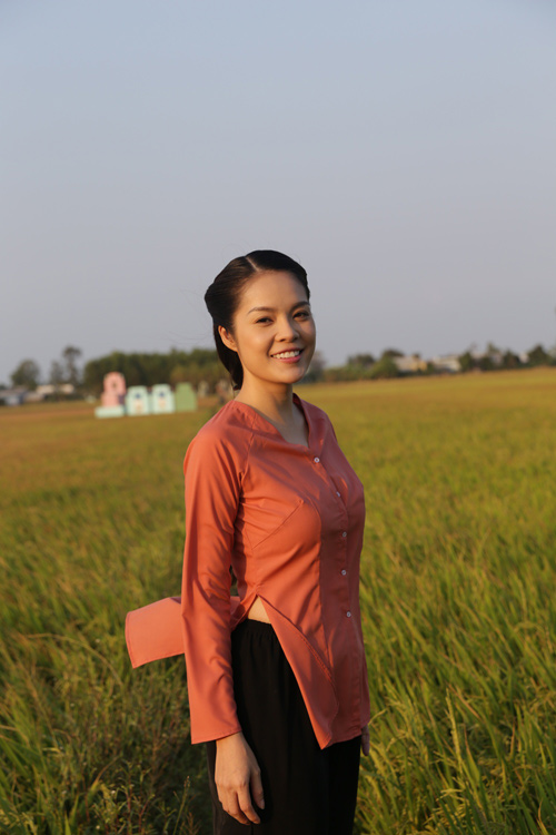 Bi Mật Của Một Nửa Nanh Cọp