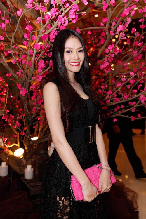 thanh lich nhu 2 'ban sao' tang thanh ha - 1