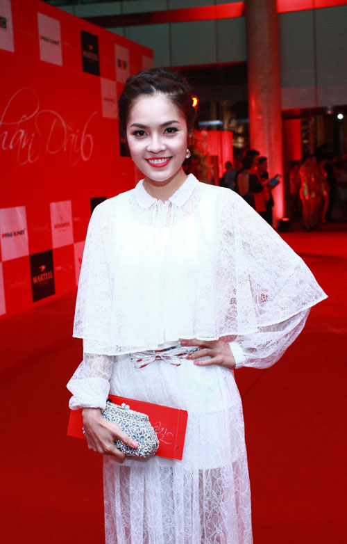 thanh lich nhu 2 'ban sao' tang thanh ha - 19