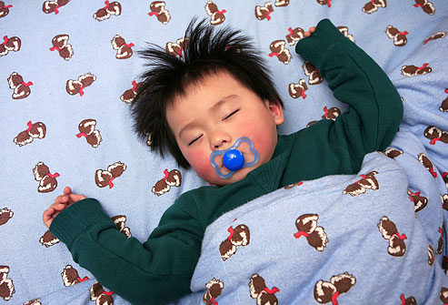 6 bí quyết giúp trẻ ngủ ngon để nhanh lớn thông minh