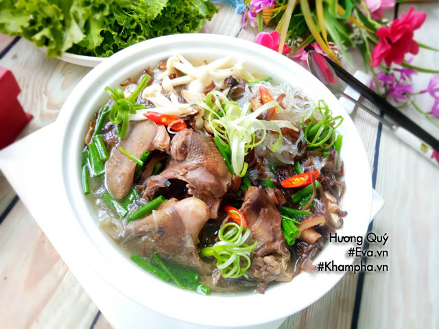 Làm nhanh bát miến nấu bồ câu cả nhà ăn sáng vừa ngon vừa bổ