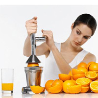 Nguy cơ bệnh Gút khi uống nhiều nước cam