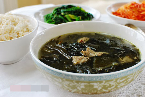Canh thịt bò rong biển hương vị Hàn - 5