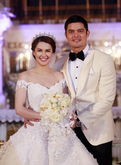 Mỹ nhân đẹp nhất Philippines khoe ảnh mặc váy cưới ngọt ngào