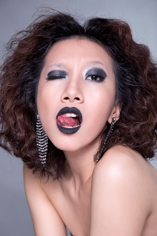 game sofia trang diem halloween game sofia trang diem halloween