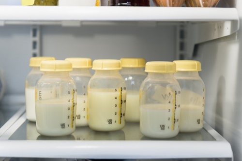 7 sai lầm khi pha sữa cho con khiến sữa bổ mấy cũng thành công cốc