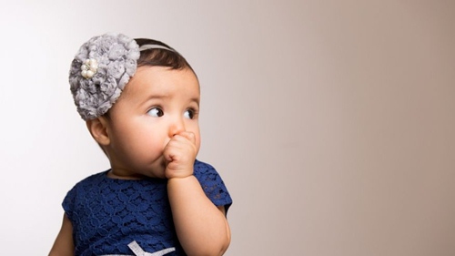 7 thói quen của trẻ sơ sinh cực nguy hại cho sức khỏe mẹ cần uốn nắn ngay