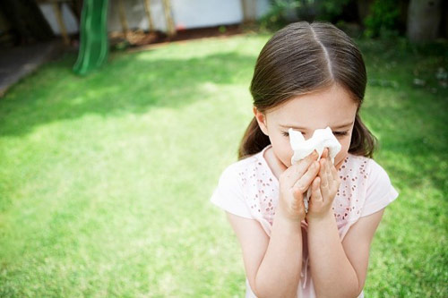 Những sai lầm nghiêm trọng khiến trẻ viêm mũi viêm họng quanh năm