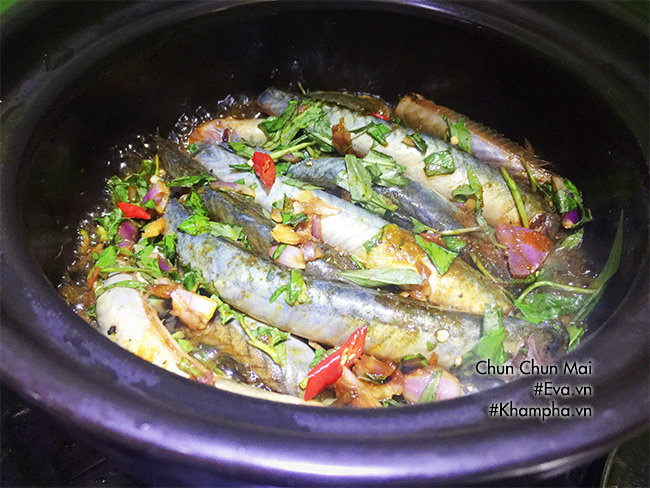 Cá kèo kho rau răm đậm đà trôi cơm