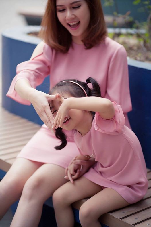 Nữ diễn viên Hương Giang Sống chung với mẹ chồng bất ngờ ...