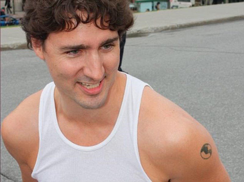 Ý nghĩa hình xăm trên tay thủ tướng soái ca Justin Trudeau  Tuổi Trẻ  Online