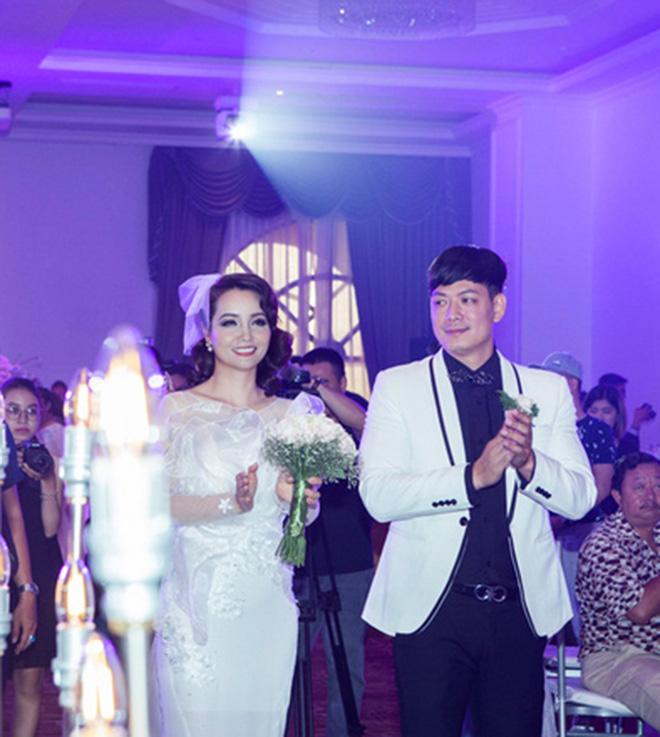 Mai Thu Huyền: Vợ Chồng Bình Minh - Anh Thơ Vẫn Vui Vẻ Bình Thường